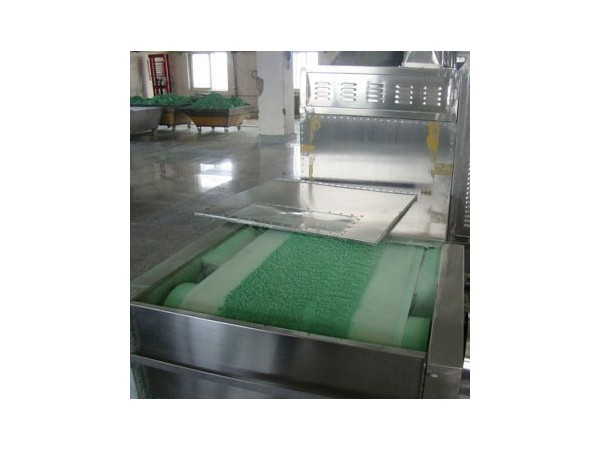Chemical Material Drying by Microwave